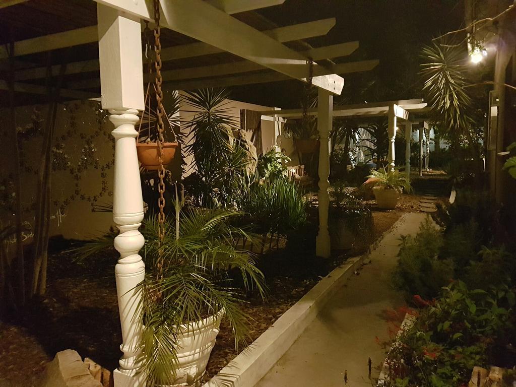 Guest House Frame Ace Bellville Esterno foto