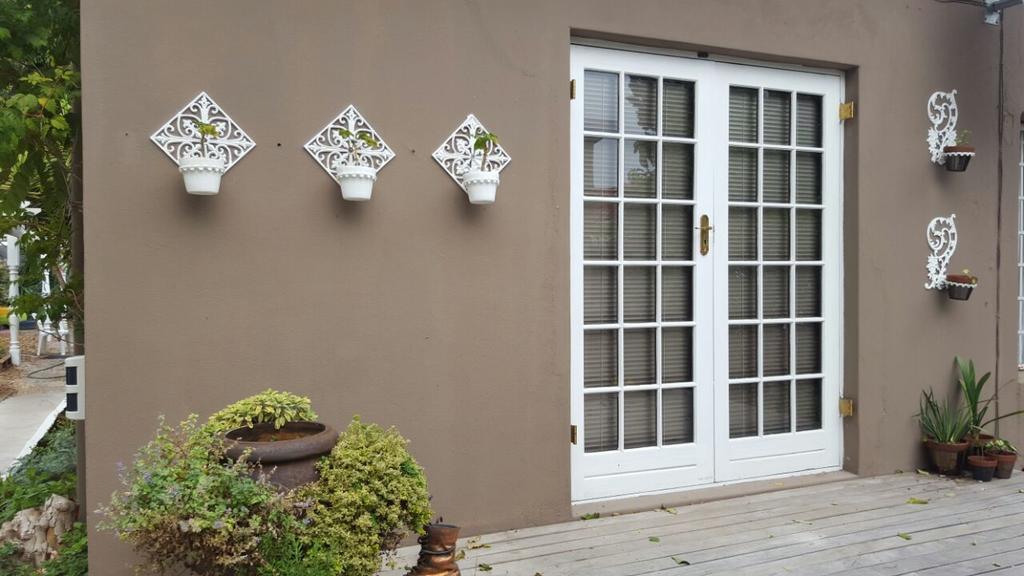 Guest House Frame Ace Bellville Esterno foto