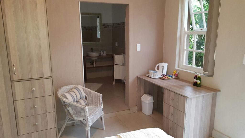 Guest House Frame Ace Bellville Esterno foto