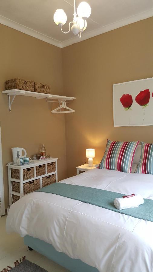 Guest House Frame Ace Bellville Esterno foto