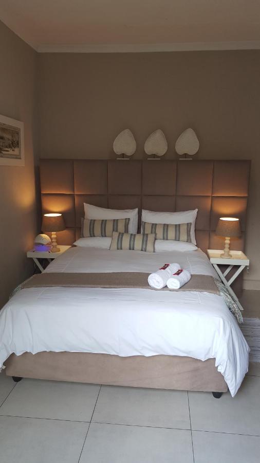 Guest House Frame Ace Bellville Esterno foto