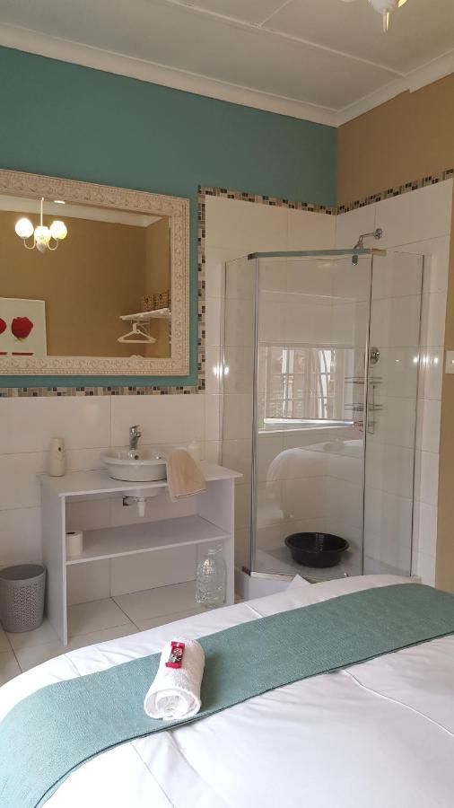 Guest House Frame Ace Bellville Esterno foto